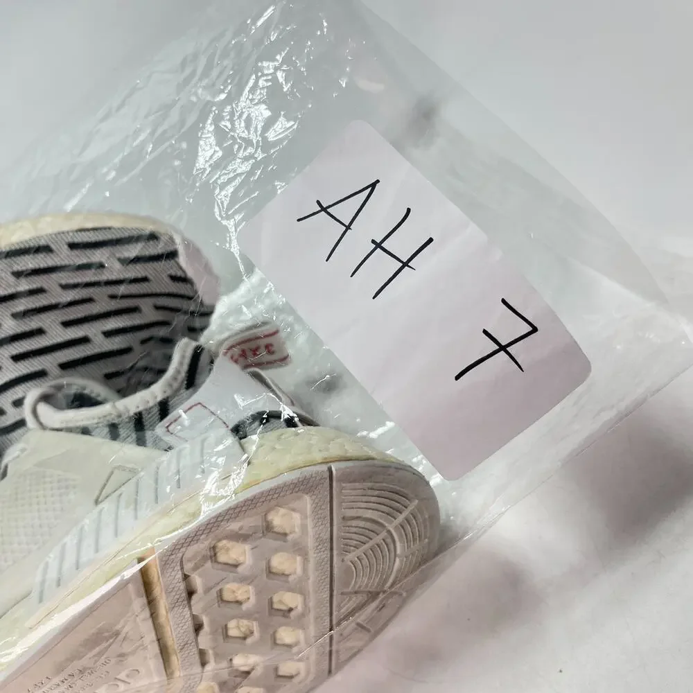 adidas NMD XR1 Primeknit Zebra Casual Lifestyle Sneakers BB2911 Men's Size 8.5